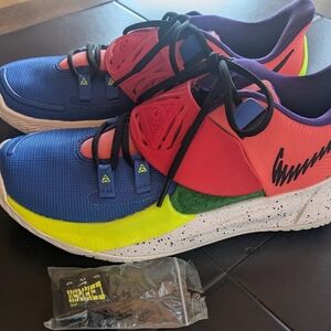 Nike Kyrie 3 Low NY vs NY Mens Sz 9 Multicolor Basketball Shoes No Box New